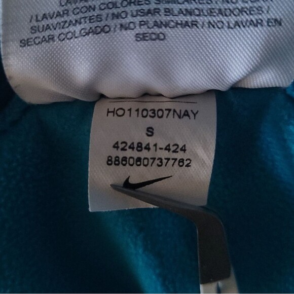 Nike Women's Element Thermal Dri-Fit Running Hoodie Teal Womens Small - Picture 8 of 14